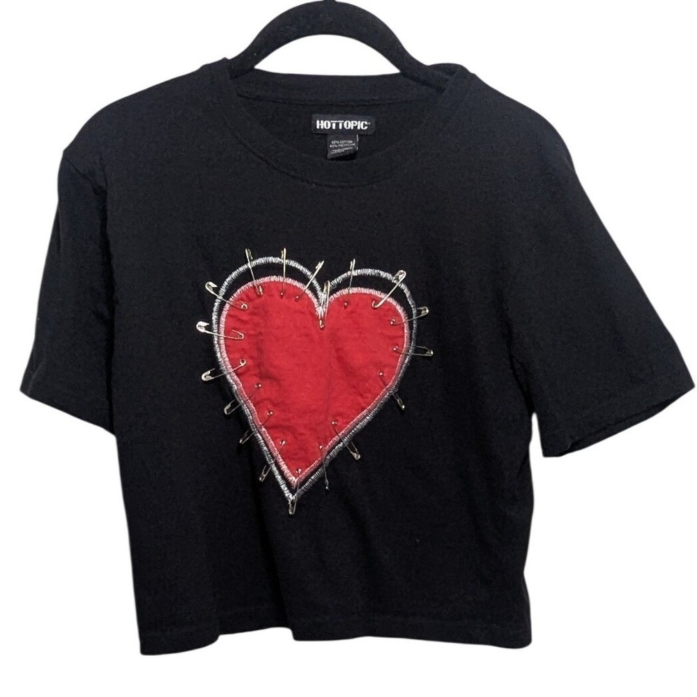 Hot Topic Crop Top T-Shirt Women Large Black Emo Safety Pin Heart Punk 2000s Y2k